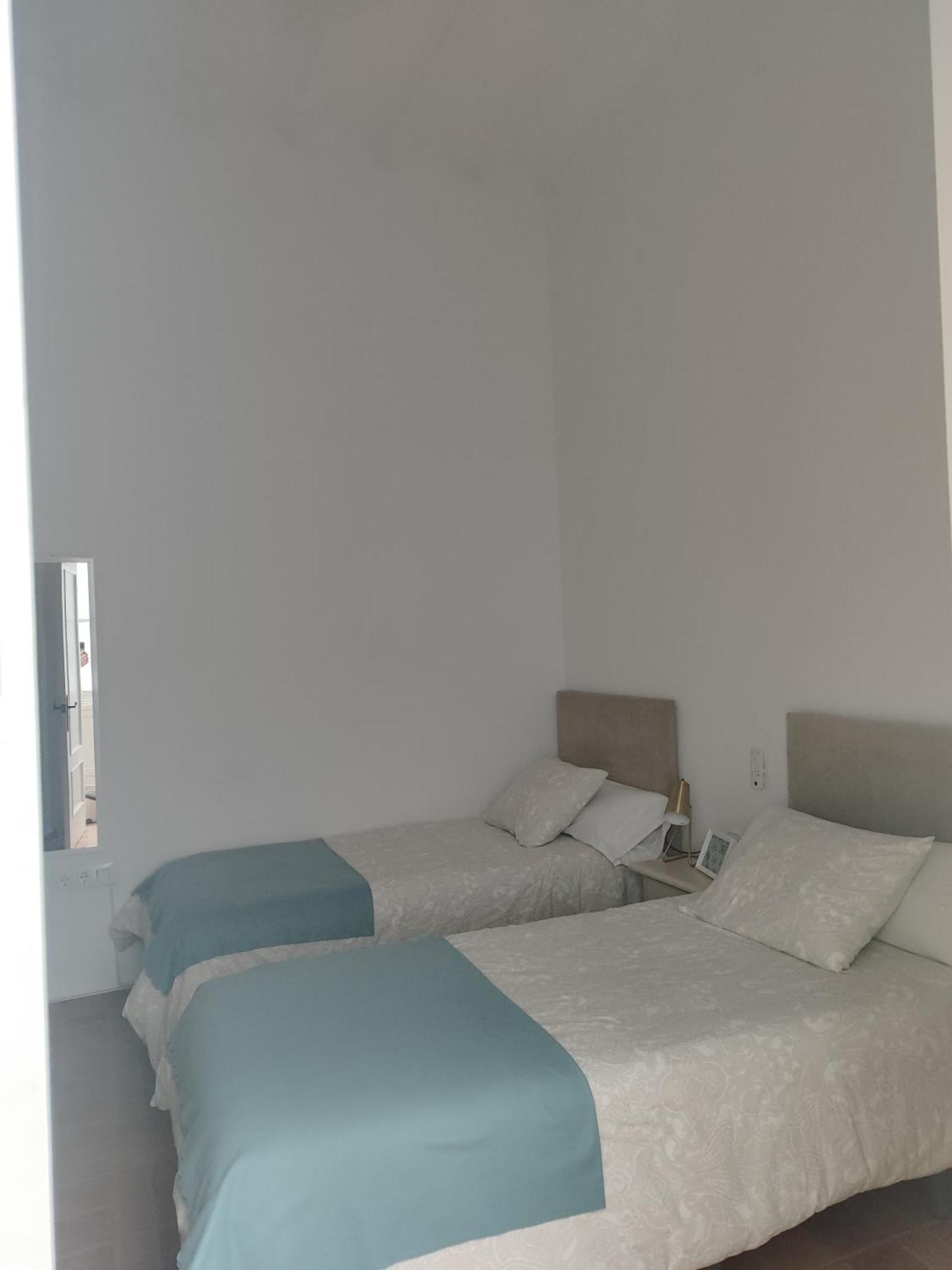 Appartement Estreno Centro Y Playa Cadix Extérieur photo